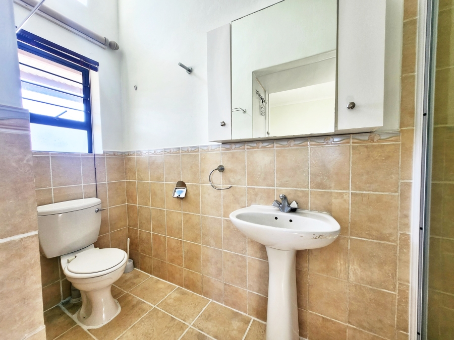 3 Bedroom Property for Sale in Struisbaai Western Cape